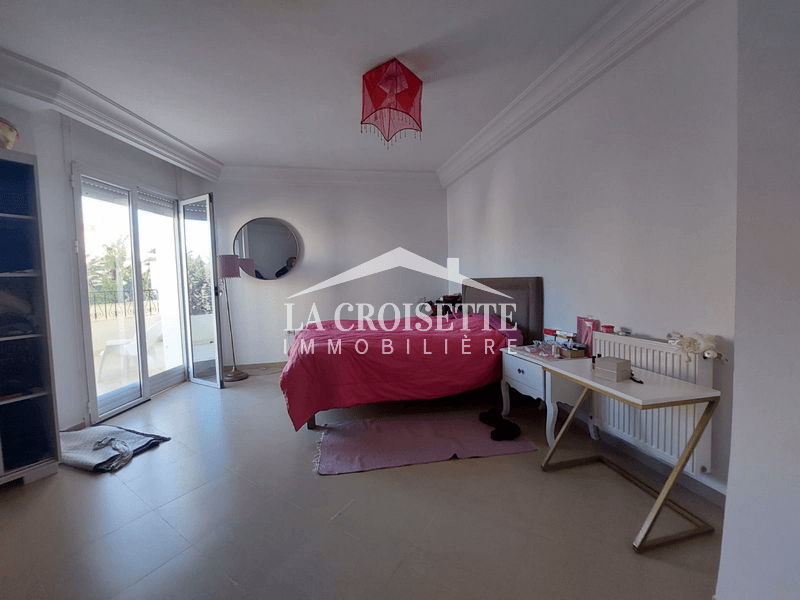 Villa S+3 à La Soukra